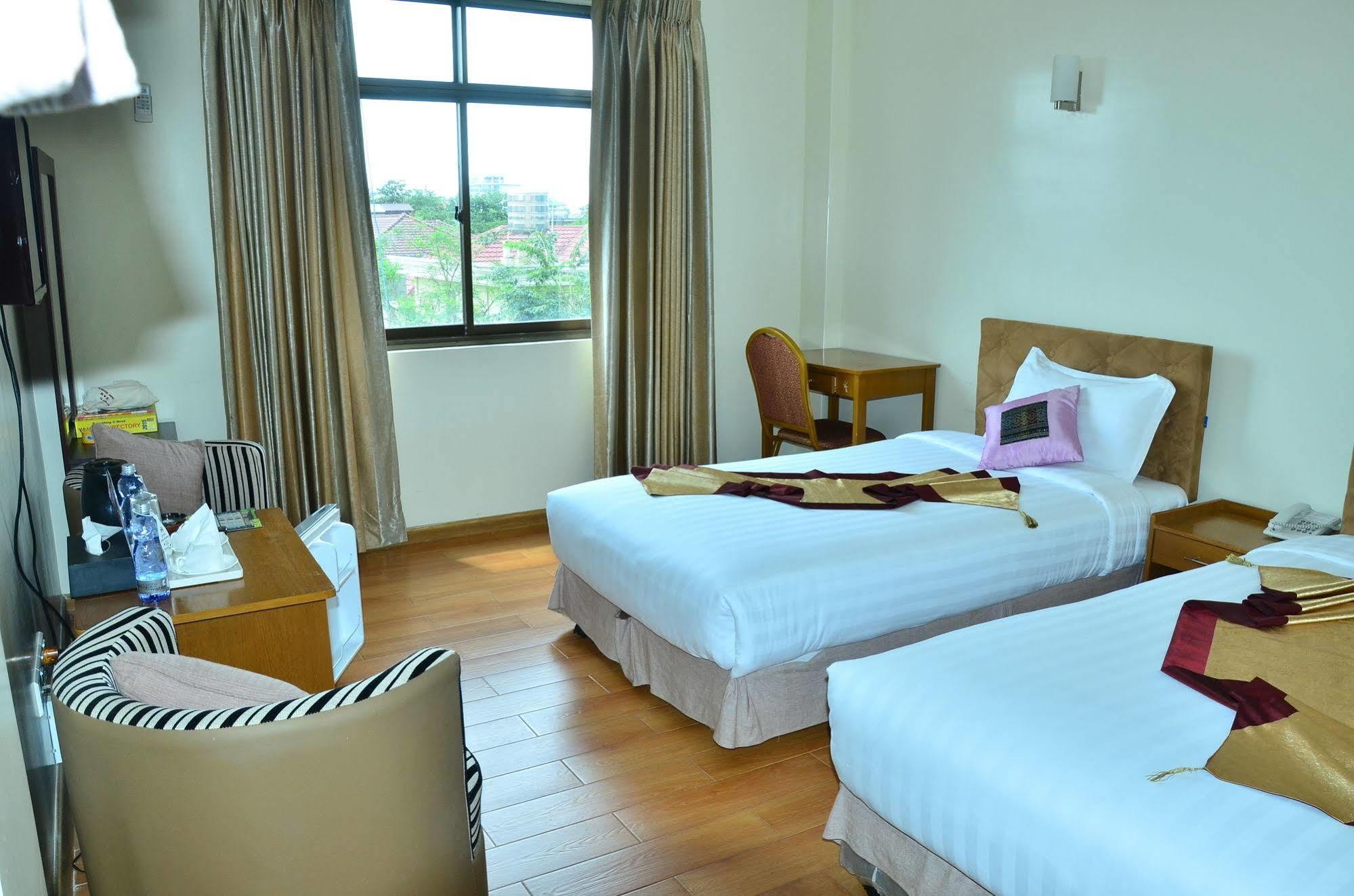 Hotel Mindhama Yangon Exterior foto