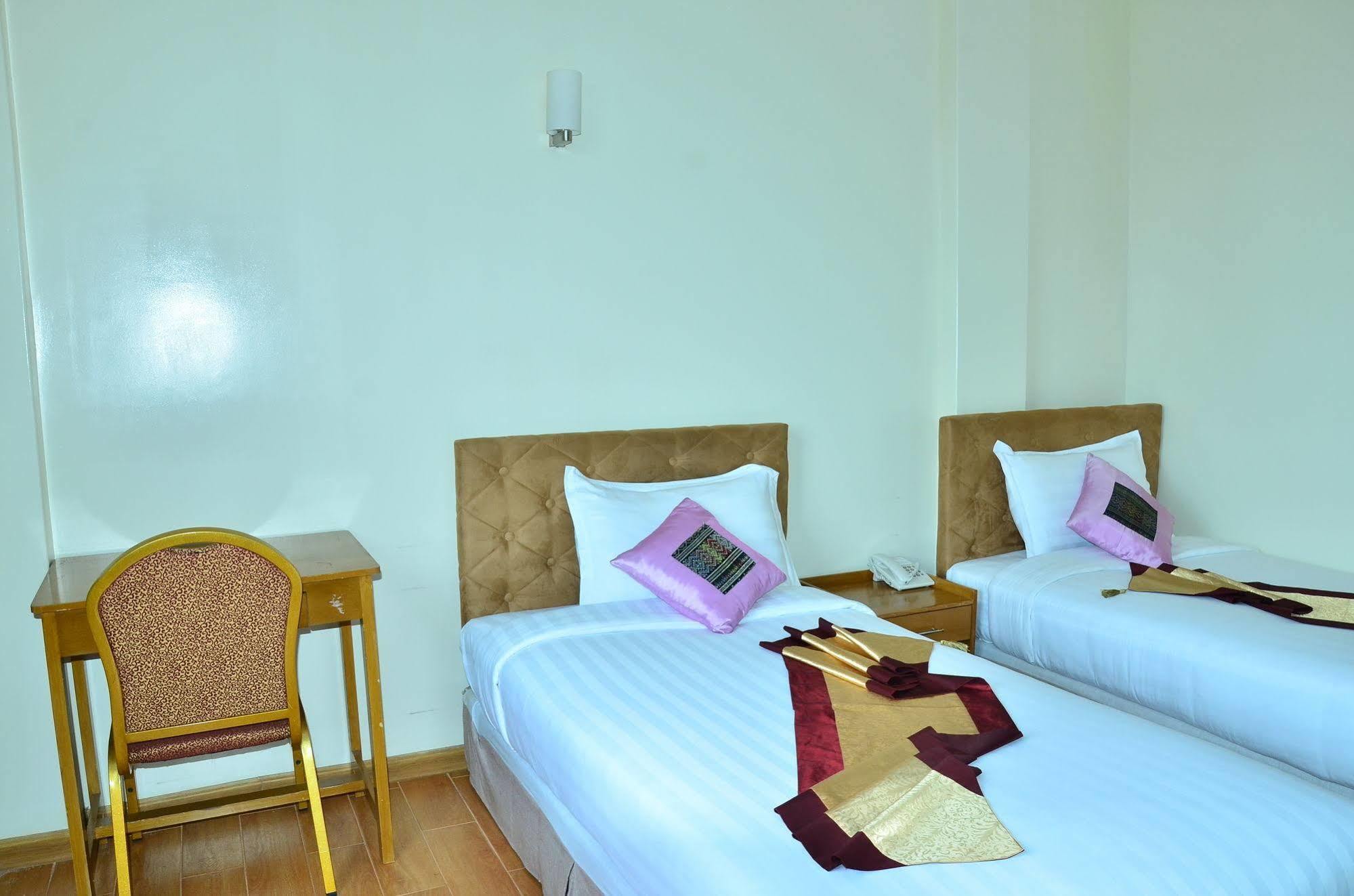 Hotel Mindhama Yangon Exterior foto
